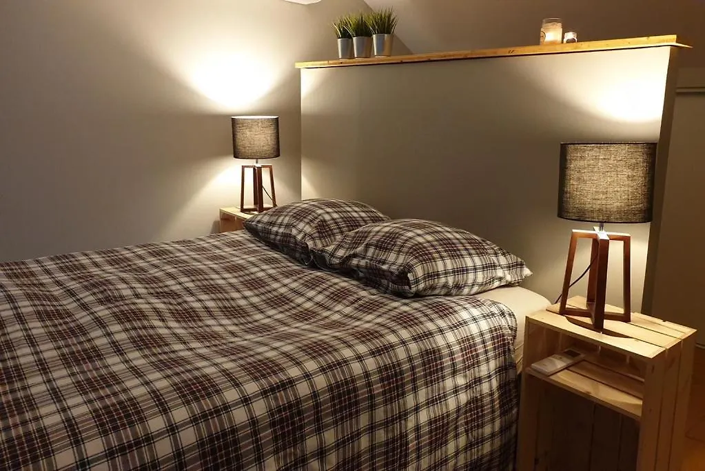 Appartement Le Loft de Genas entre Eurexpo et St Exupéry 0*,  France